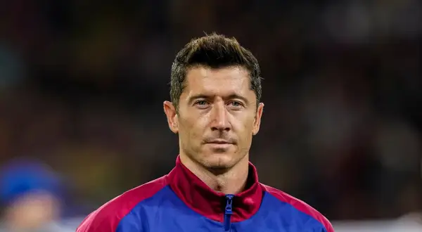 Ile zarabiają piłkarze Barcelony? Zaskakujące kwoty i fakty o wynagrodzeniach